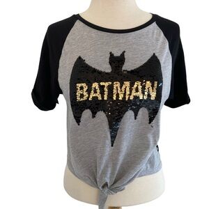 Graphic tee sequins Batman t-shirt super Hero short sleeves jersey medium